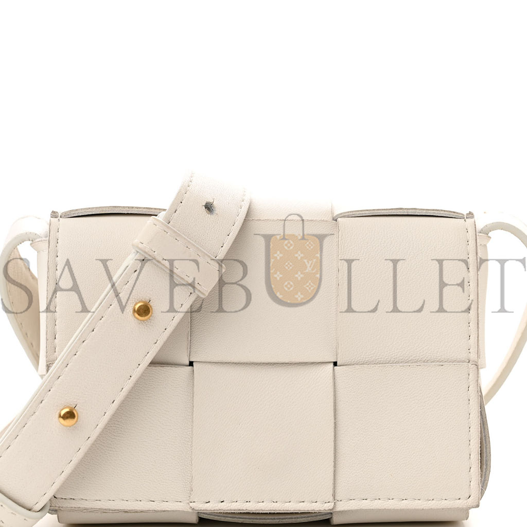 BOTTEGA VENETA LAMBSKIN MAXI INTRECCIATO EXTRA MINI CASSETTE CROSSBODY BAG WHITE (13*9*4cm)