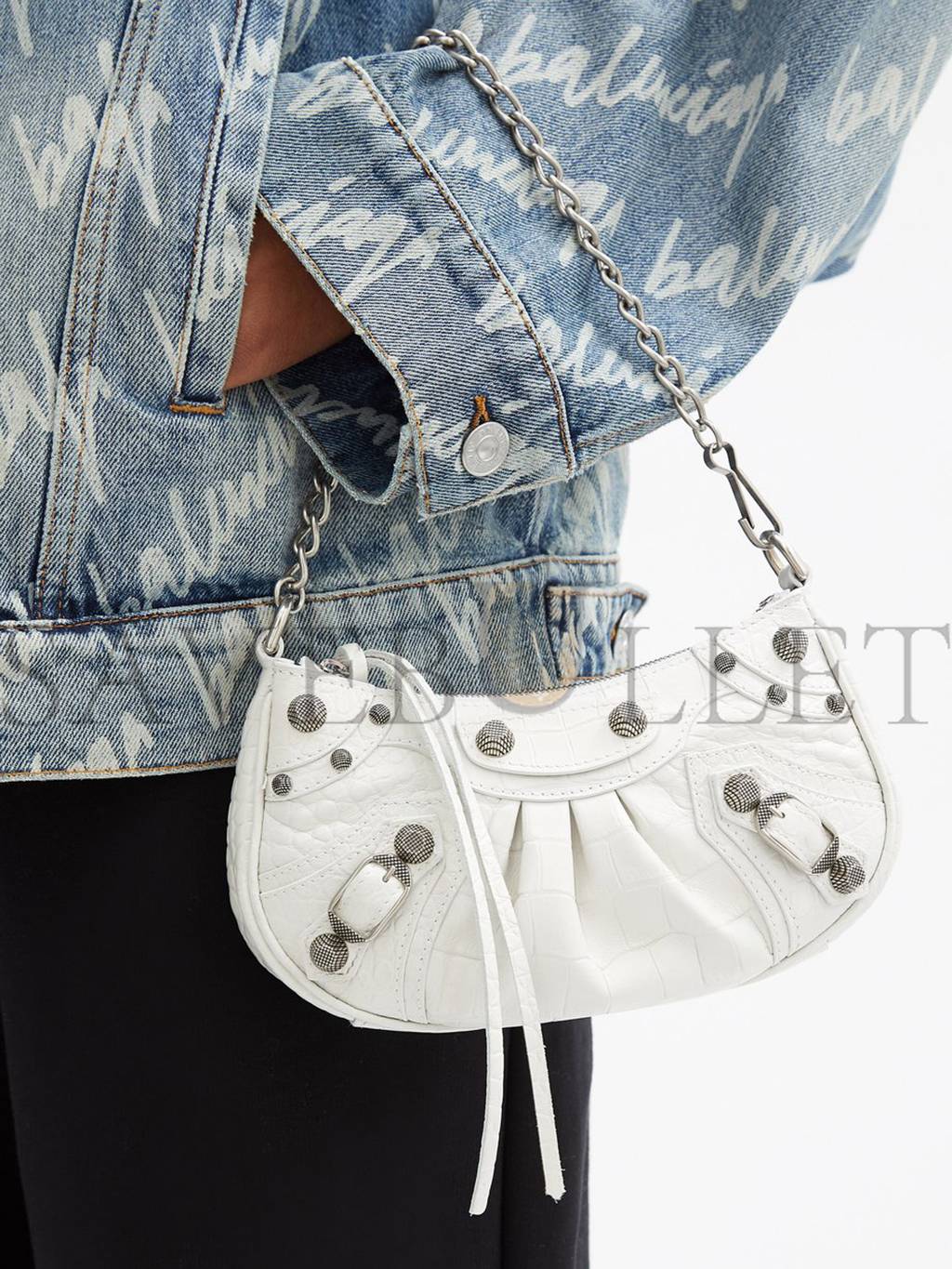 BALENCIAGA WHITE LE CAGOLE XS STUDDED LEATHER SHOULDER BAG  MATCHESFASHION US (25.6*11.4*7.3cm)